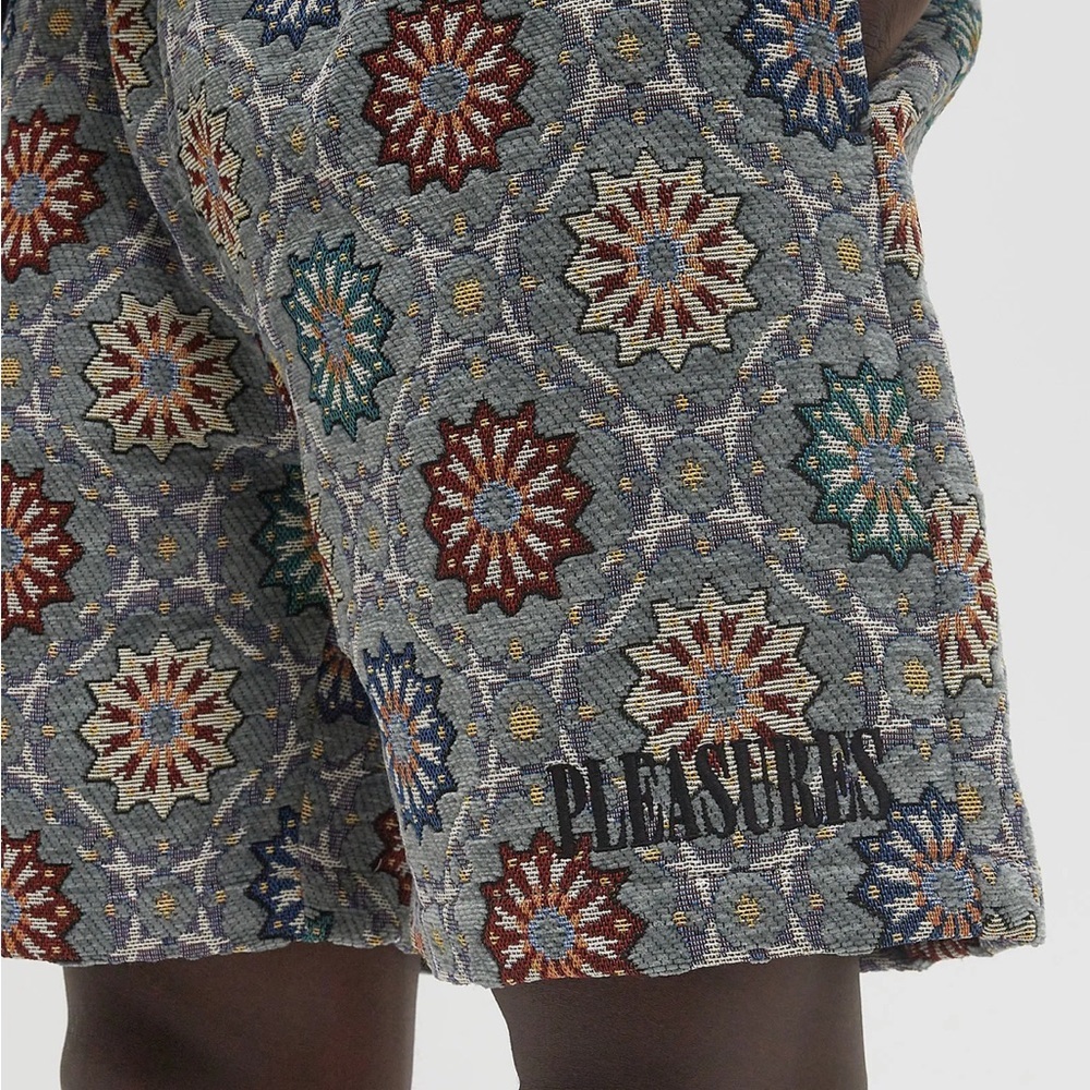 Men’s Pleasures Patterned Coffer Shorts Size Small